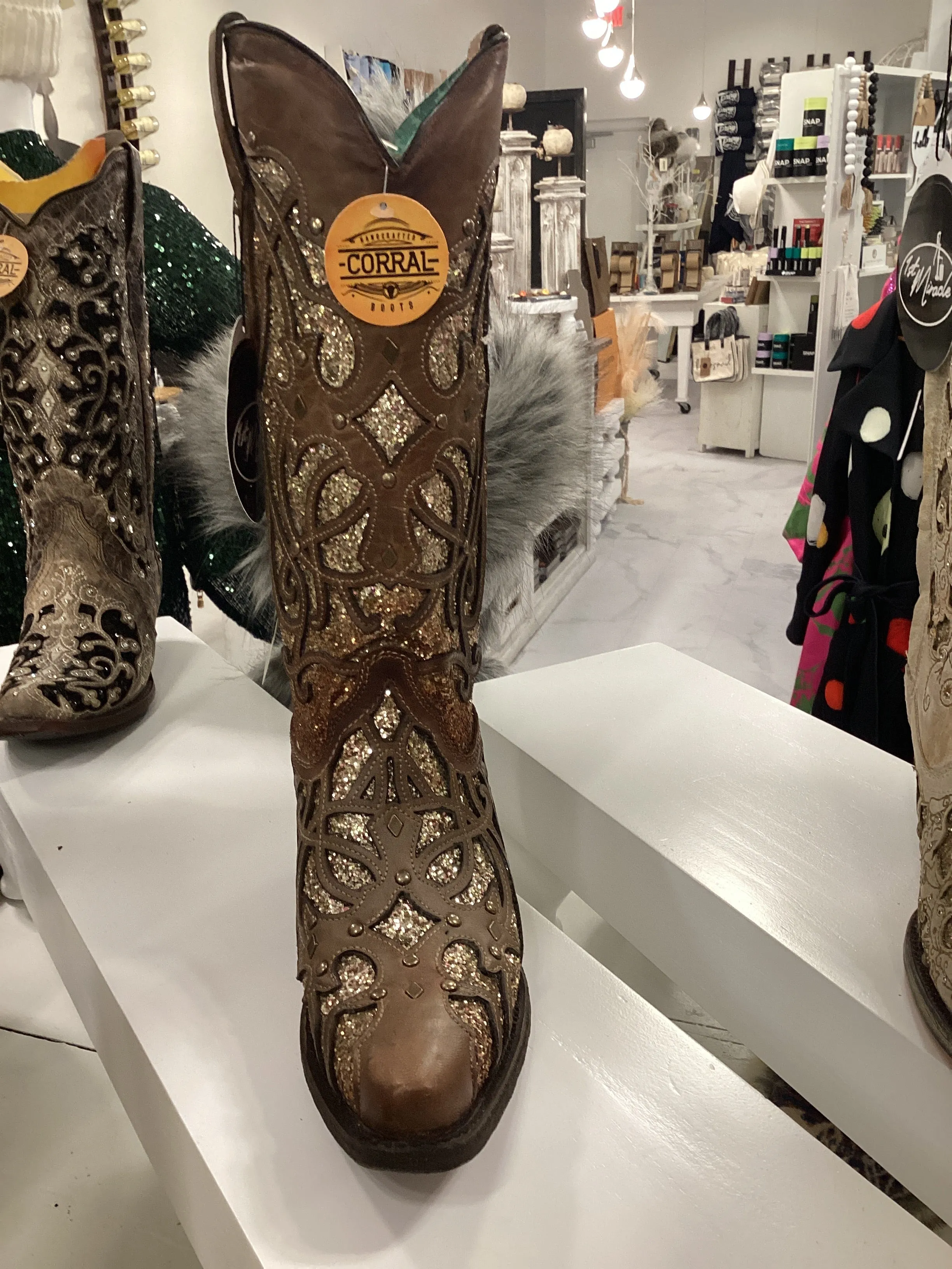 C3331 Corral Boots