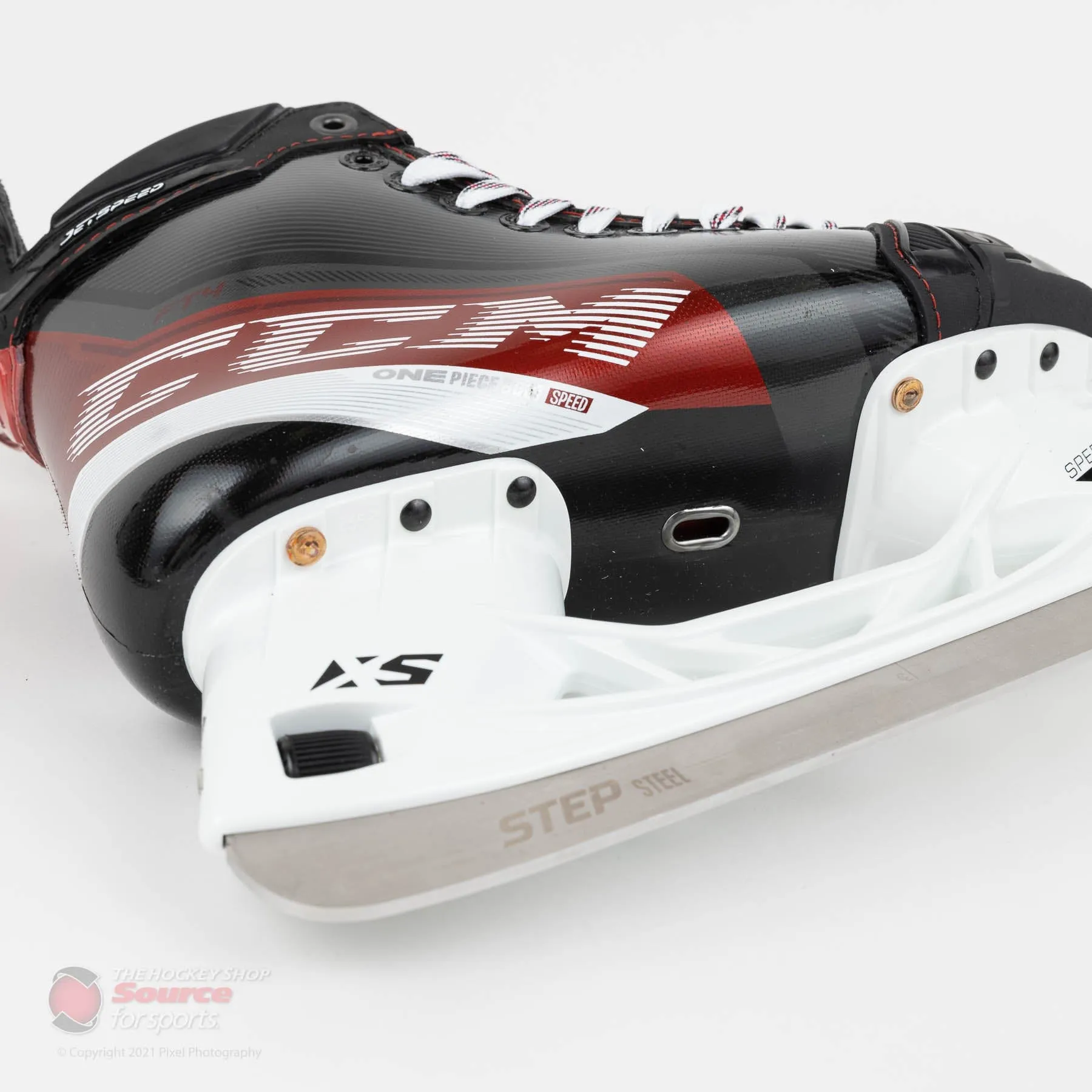 CCM Jetspeed FT4 Intermediate Hockey Skates