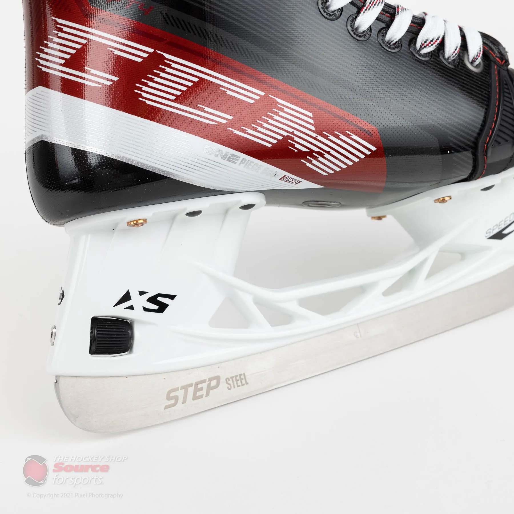 CCM Jetspeed FT4 Intermediate Hockey Skates