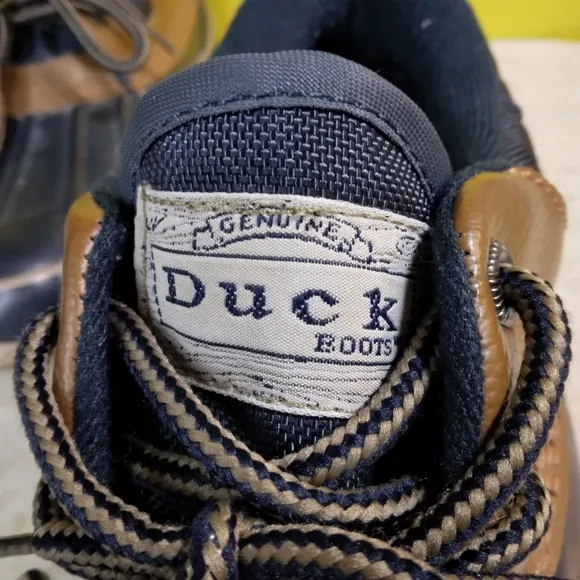 Genuine Women's Duck Boots Size 7