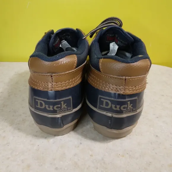 Genuine Women's Duck Boots Size 7