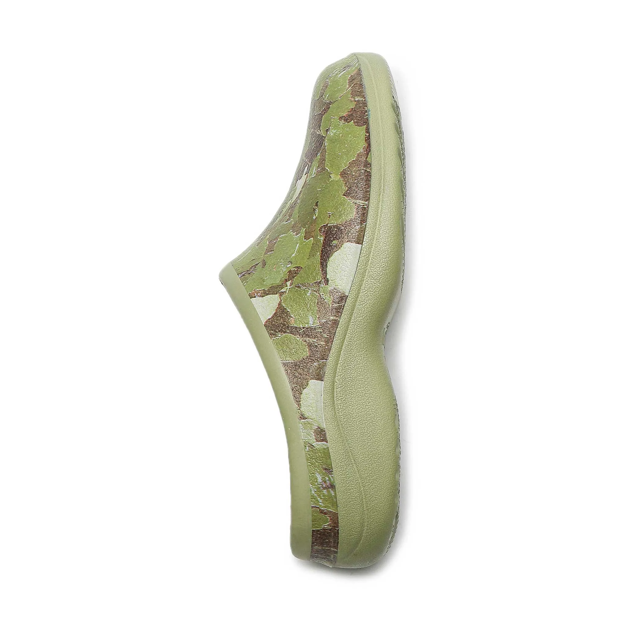 Green Camo Classic Women's Clogs