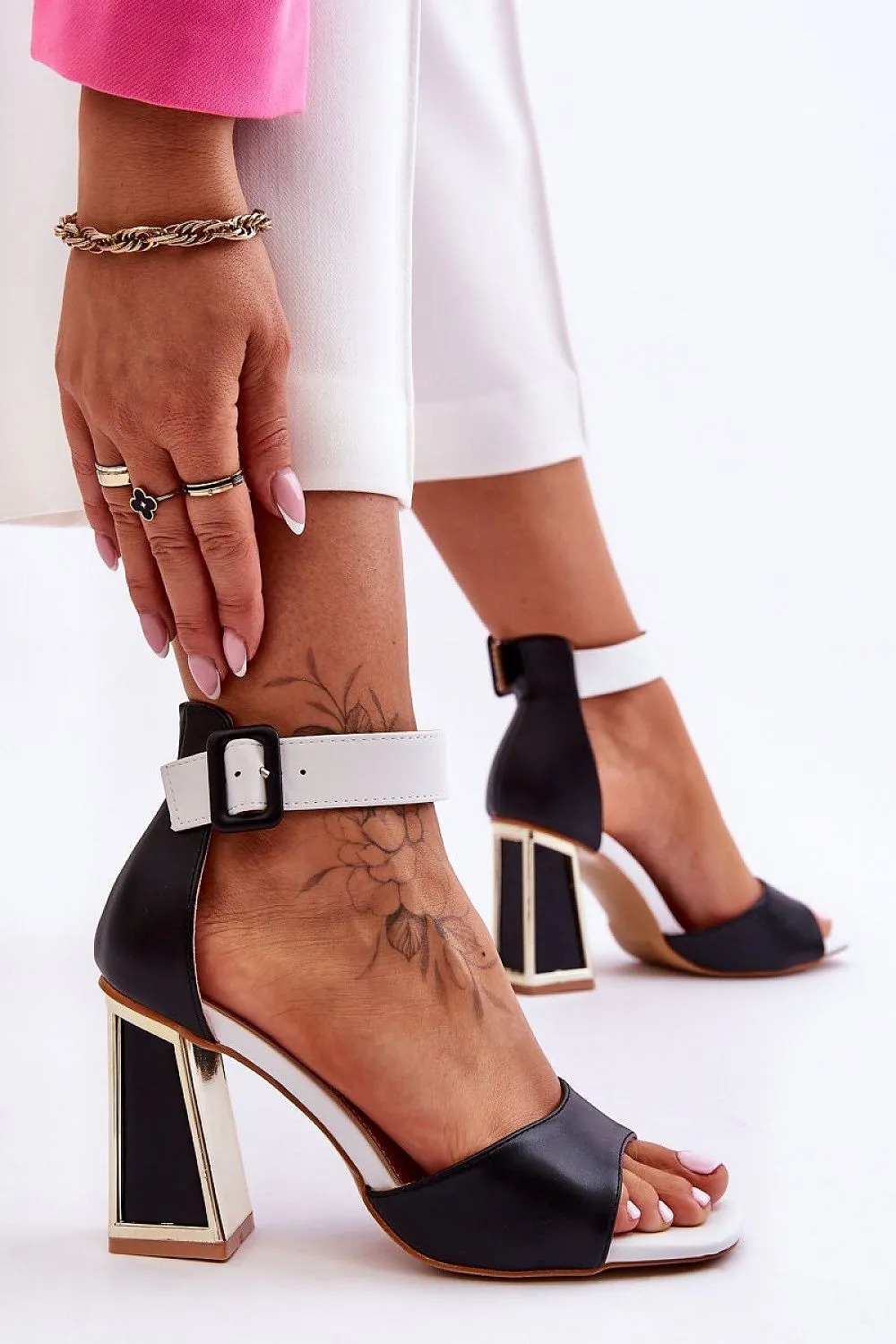 Heel sandals
