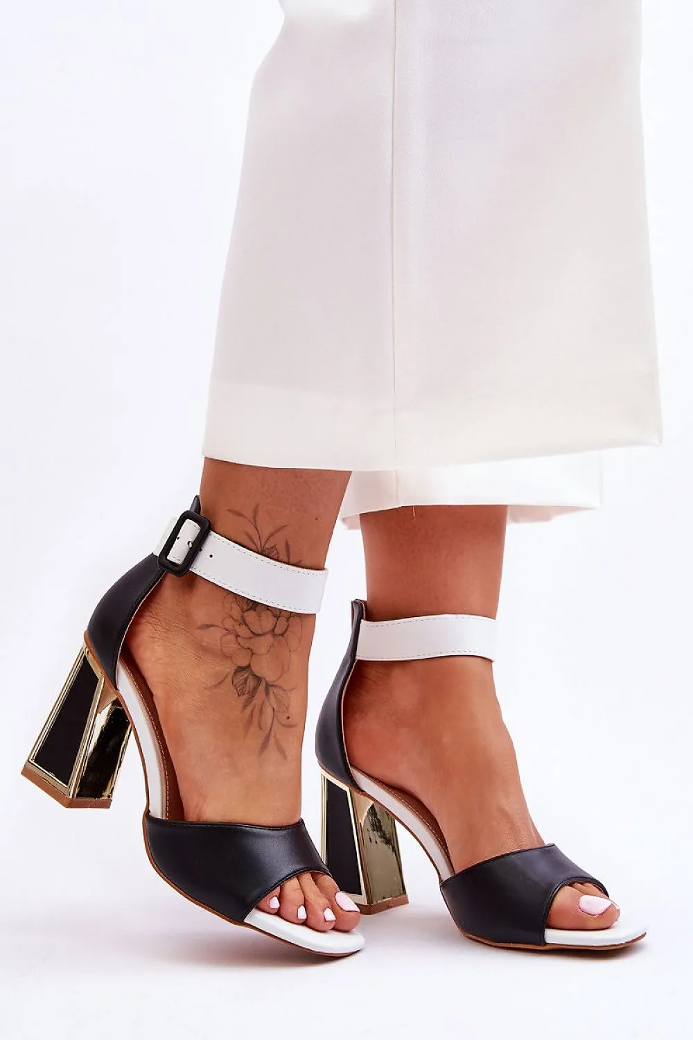 Heel sandals