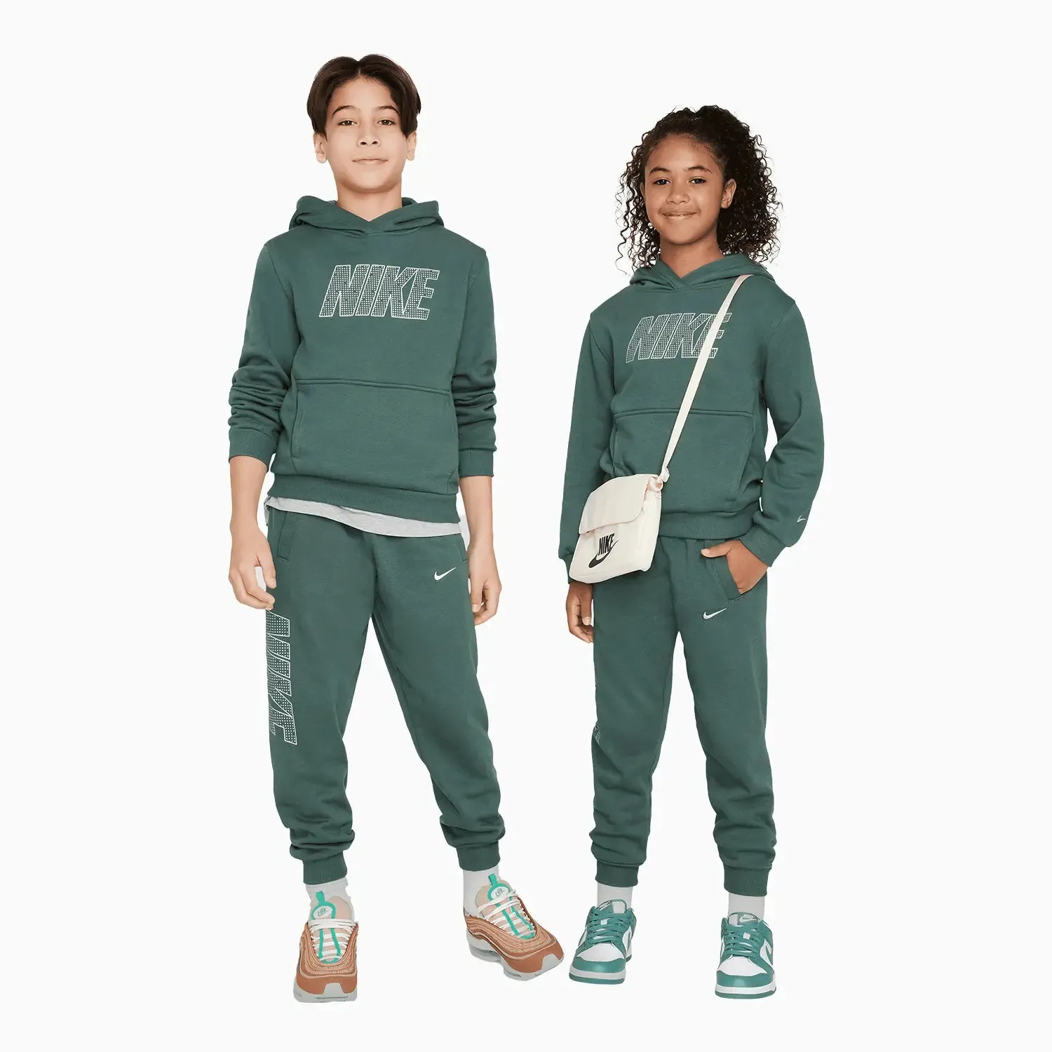 Kid's Sportswear Club Fleece Outfit
