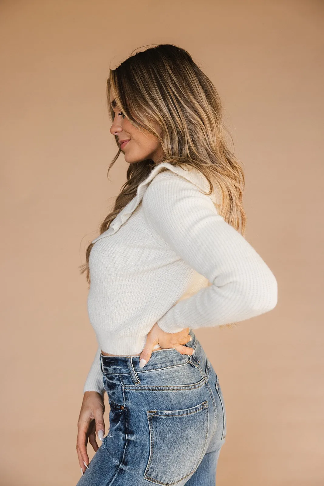Luna Flounce-collared Cardigan