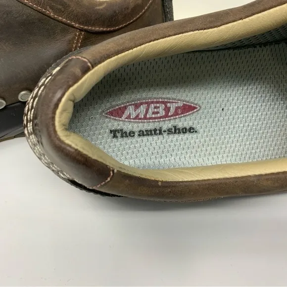 MBT Mens Brown Leather Walking Toning Sneakers. Art. 400126-55. Size 8.5.