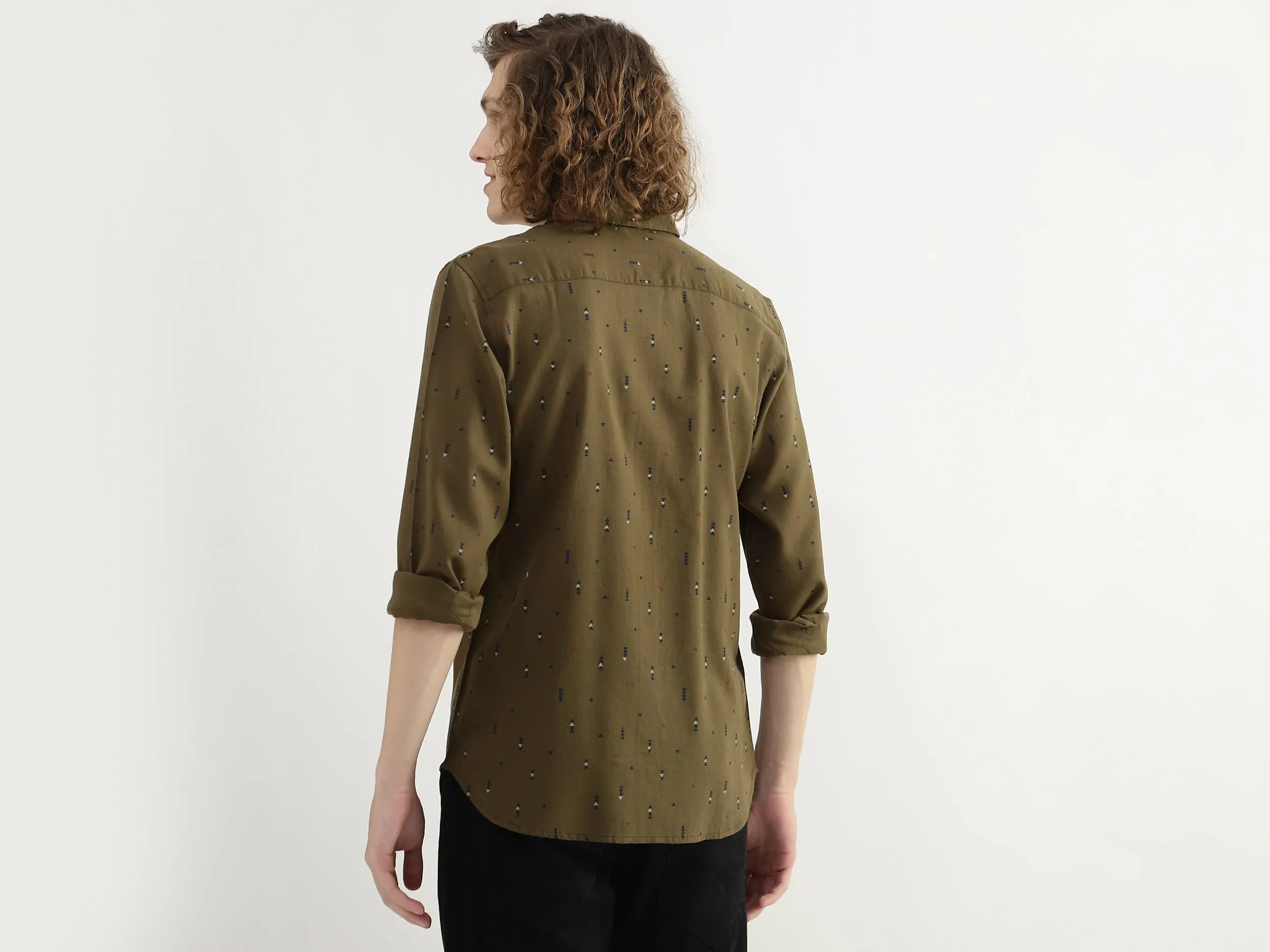 Men Printed Spread Collar Shirt