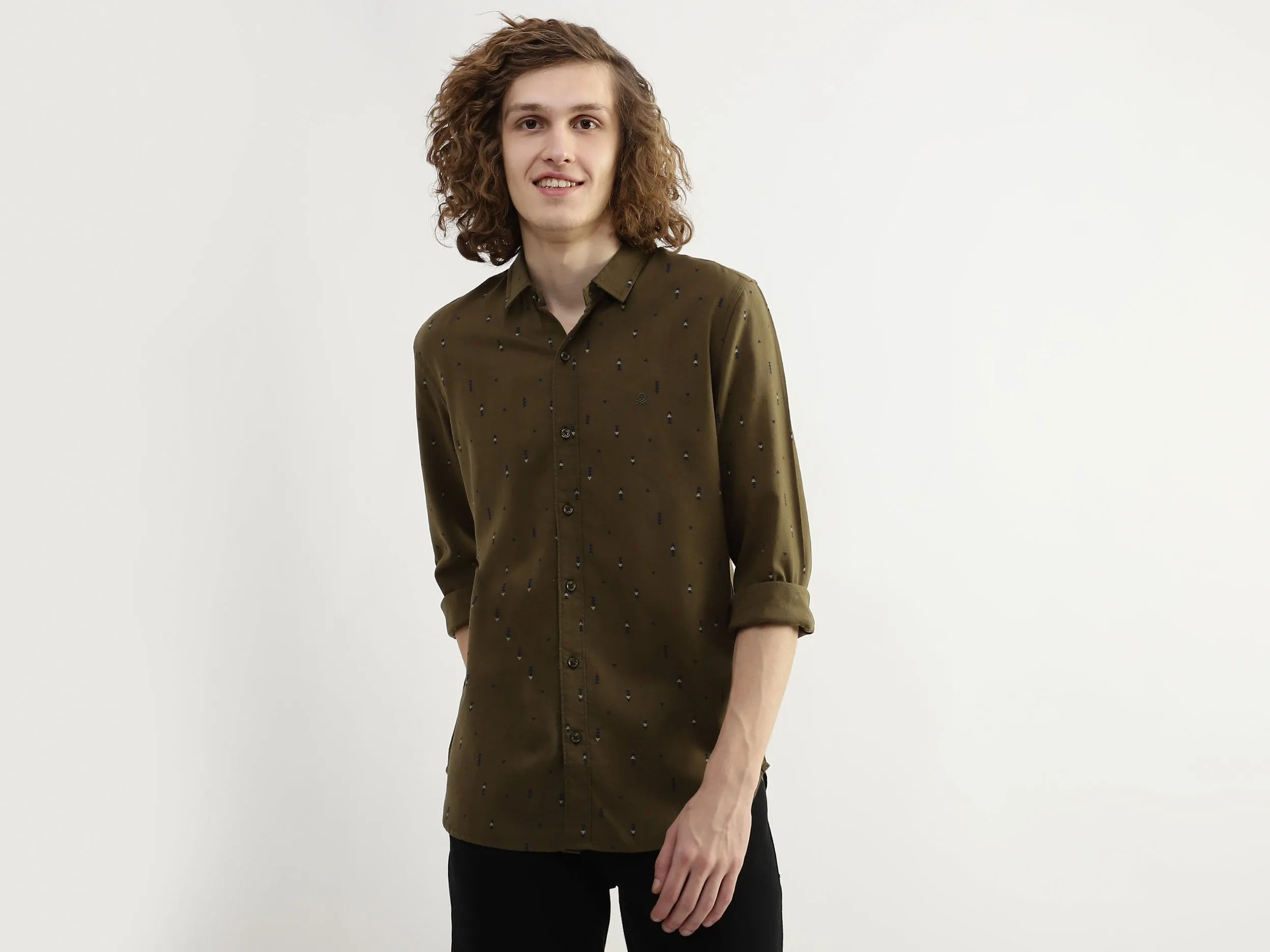 Men Printed Spread Collar Shirt