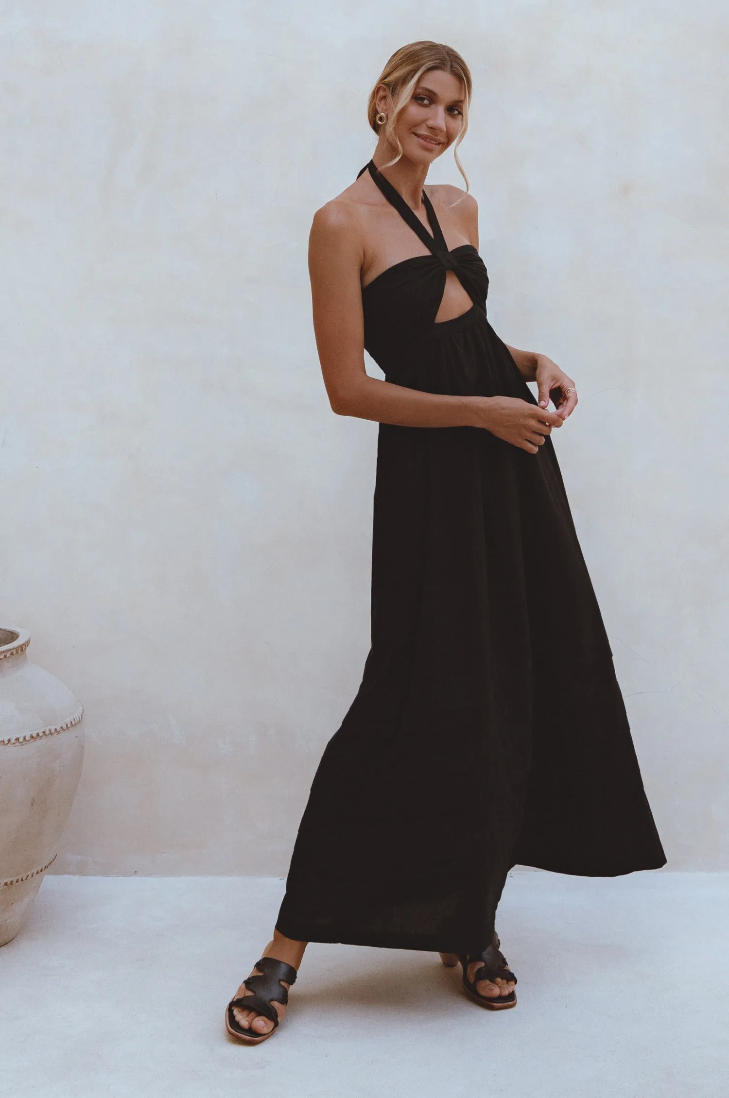 Penelope Linen Maxi Dress – Romantic Organic Elegance