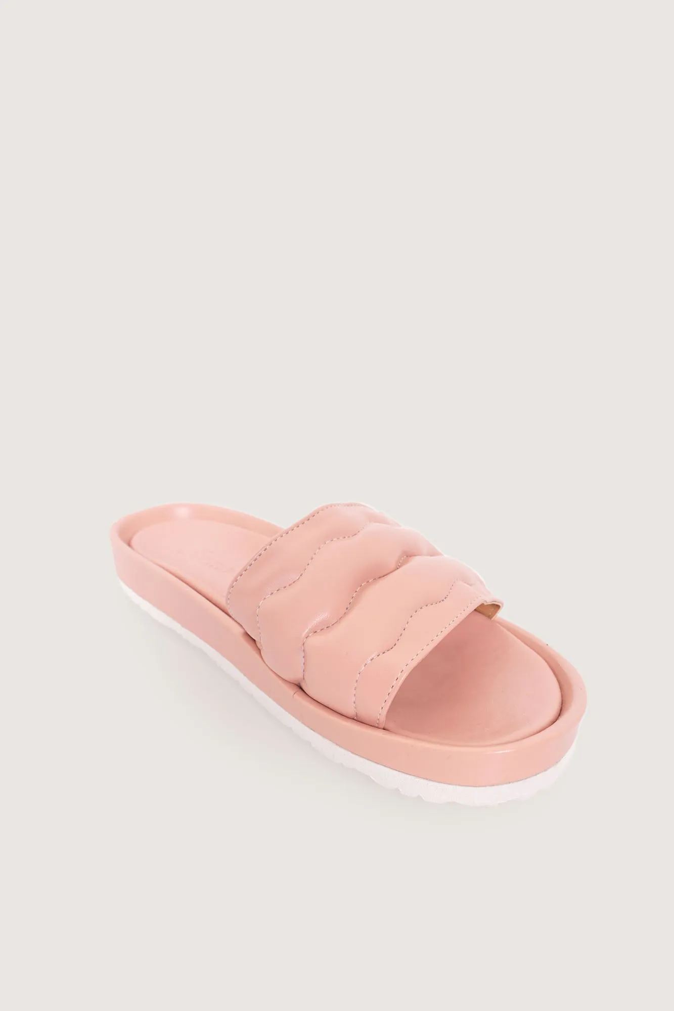 Wave Quilted Sliders